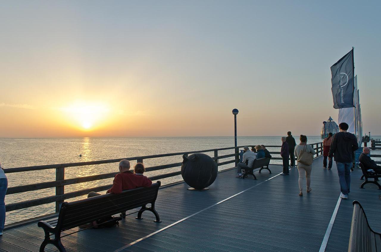 Hausnora - Zingst Exterior foto